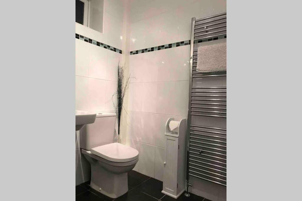 1 Catherines City Cottage Perth Eksteriør bilde